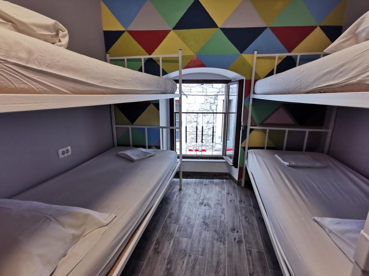 Fiesta Siesta Social Hostel Split Dış mekan fotoğraf